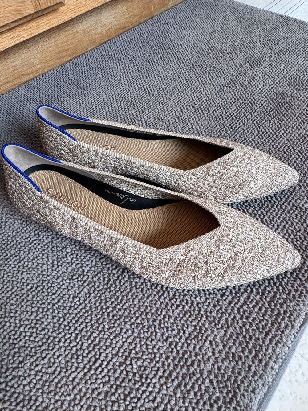Rothy’s Point II- Dawn Tweed Size 10 - Picture 4 of 4